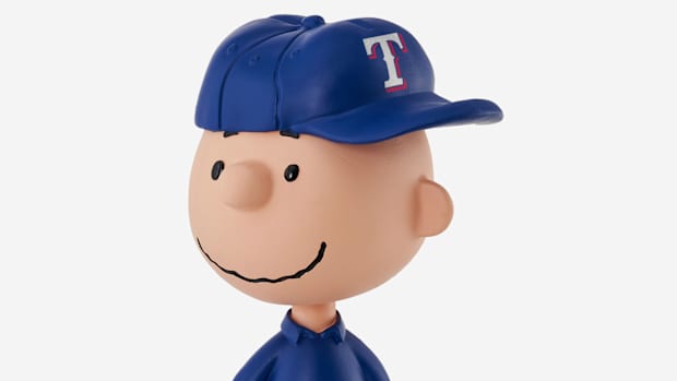 Peanuts Charlie Brown Texas Rangers Bobblehead